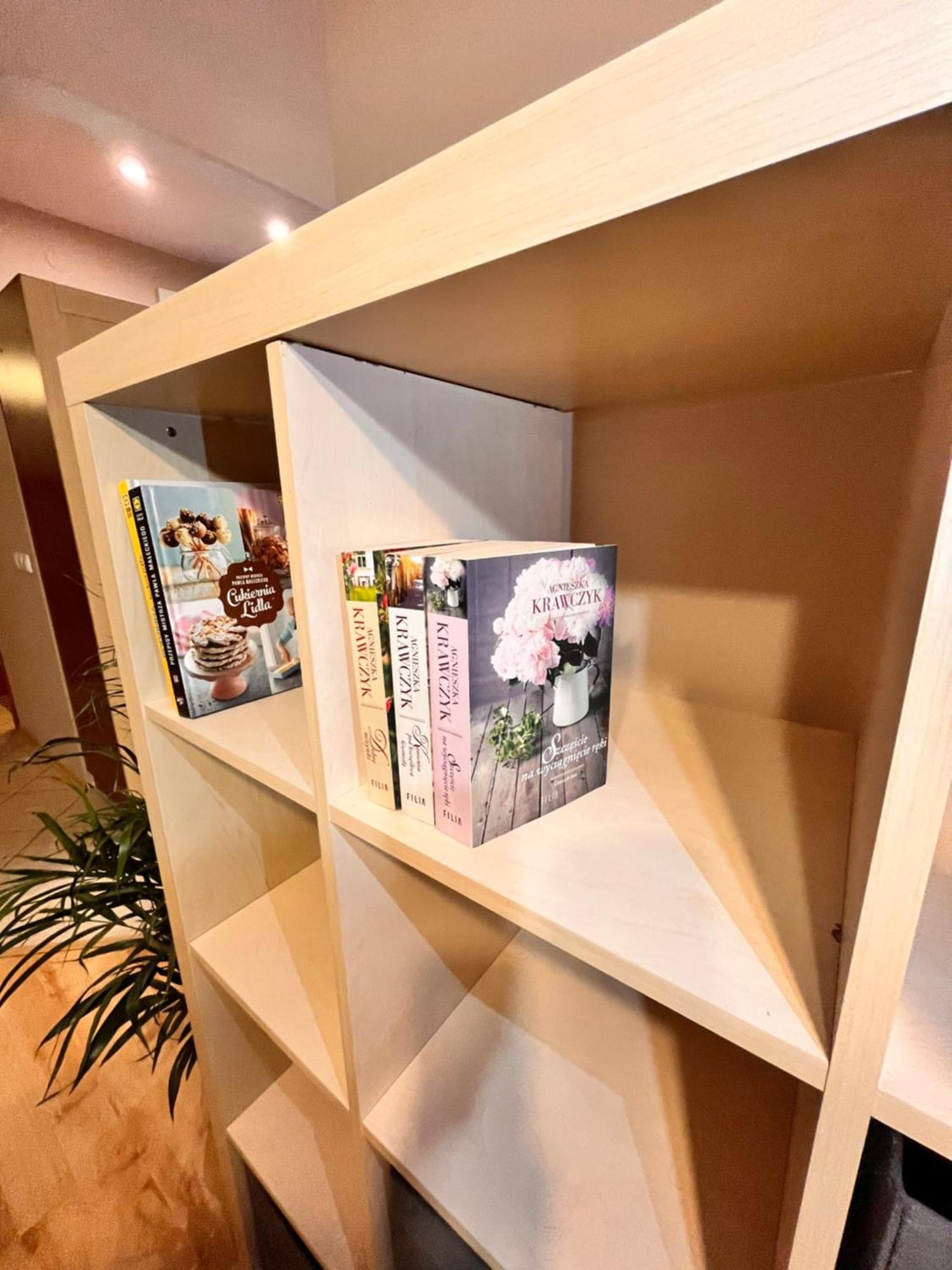 Apartament Roentgena 16 Przy Centrum Onkologii I Klinice Novum ワルシャワ エクステリア 写真