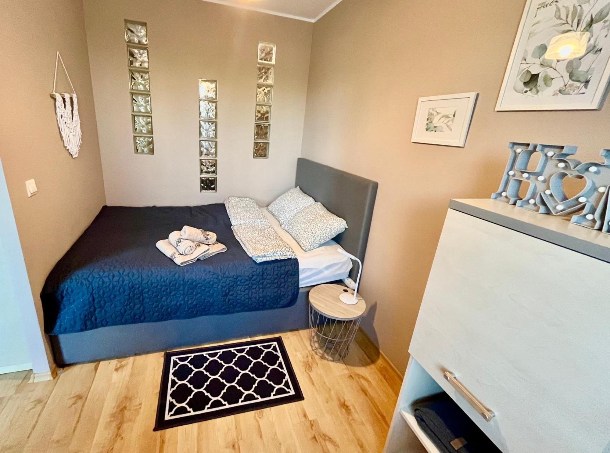 Apartament Roentgena 16 Przy Centrum Onkologii I Klinice Novum ワルシャワ エクステリア 写真